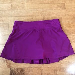Lululemon Circuit Breaker Skirt Skort Sz 4 Reg in Deep Fuschia RARE!